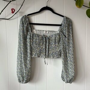 Storia Floral Puff Sleeve Crop Blouse Small